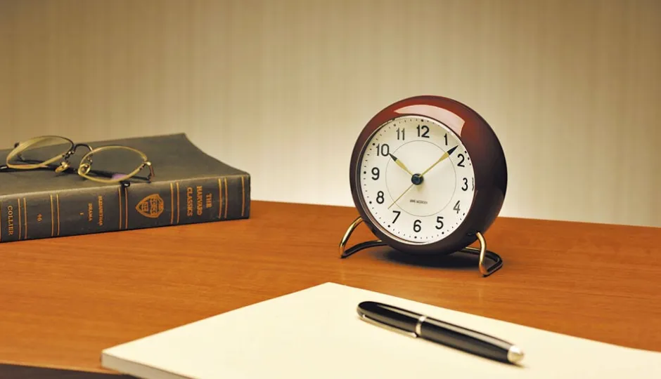 Ure & Vejrstationer<Arne Jacobsen Clocks AJ Station bordur bordeaux/hvid, Ø 11 cm, alarm