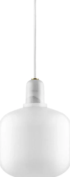 Pendler<Normann Copenhagen Amp lille hvid
