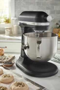 Køkkenmaskiner<KitchenAid Artisan røremaskine, 6,6 l Mat black