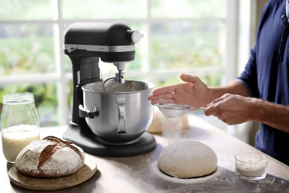 Køkkenmaskiner<KitchenAid Artisan røremaskine, 6,6 l Cast iron black
