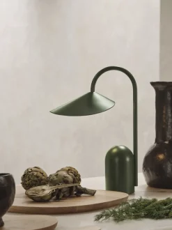 Bordlamper|Trådløse Lamper<Ferm Living Arum Portable Lamp - Grass Green