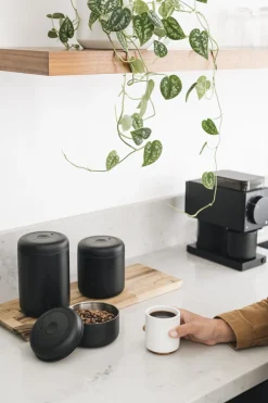 Kaffe & Te<Fellow Atnos 1. 2l Black