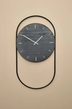 Ure & Vejrstationer<Andersen - Furniture A-Wall Clock - Black with black metal ring