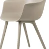 Møbler<Gubi Bat Dining Chair - Un-Upholstered, Plastic base, Monochrome,