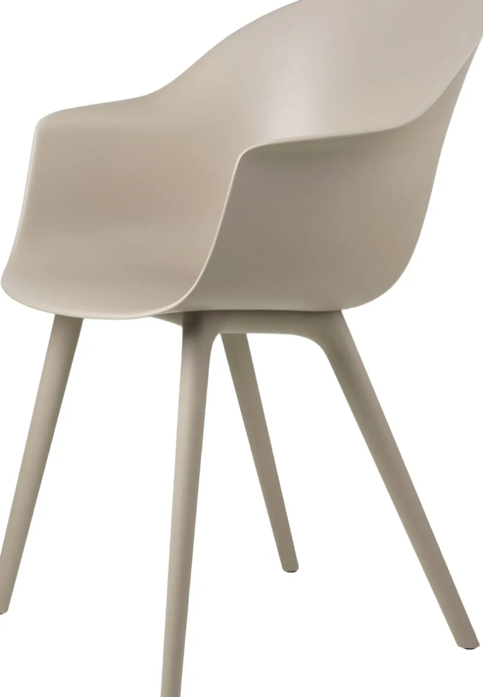 Møbler<Gubi Bat Dining Chair - Un-Upholstered, Plastic base, Monochrome,