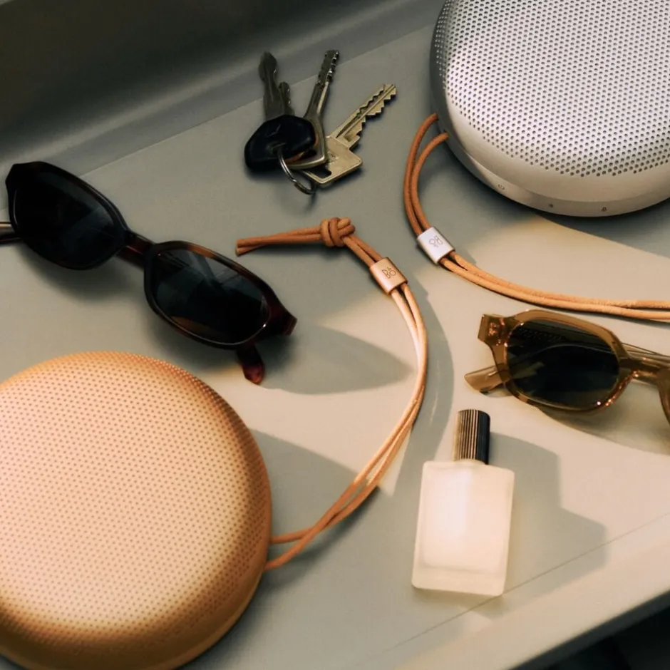 Elektronik<Bang & Olufsen Beosound A1 3rd Gen Honey Tone