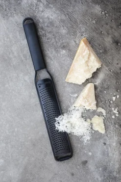 Køkkenartikler<Microplane Black Sheep rivejern zester
