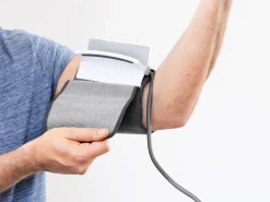 Elektronik<Beurer Blodtryksmåler easyClip til overarmen BM 51