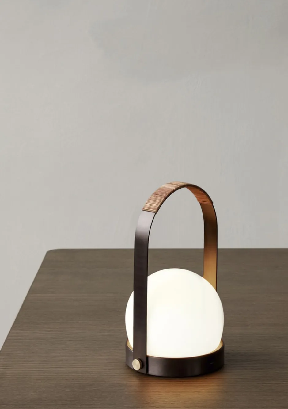 Trådløse Lamper<Audo Copenhagen Carrie Portable Table Lamp Bronzed brass