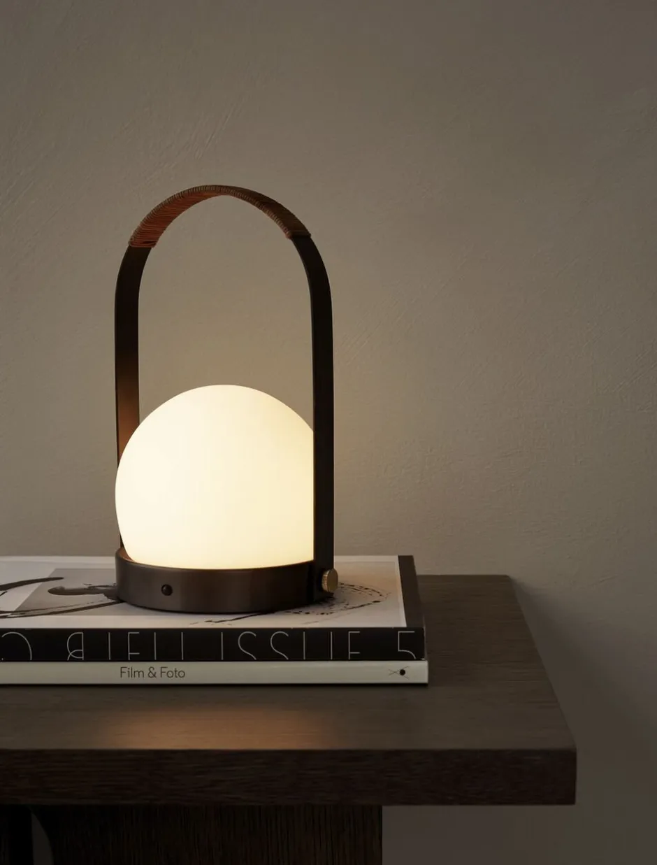 Trådløse Lamper<Audo Copenhagen Carrie Portable Table Lamp Bronzed brass