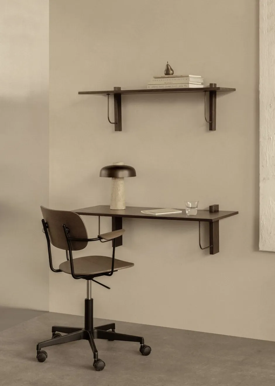 Møbler<Audo Copenhagen Corbel Desk, Dark Stained Oak