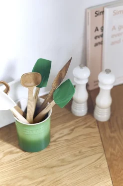 Bageartikler<Le Creuset Craft Dejskraber Bamboo Green