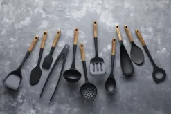 Bageartikler<Staub Dejskraber, 30 cm