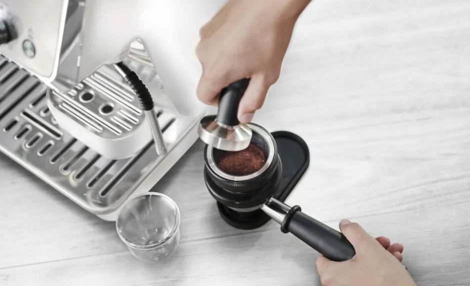 Kaffe & Te<Delonghi EC9155