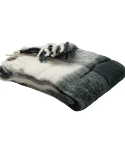 Plaider<Magasin du Nord Collection Ekstra fluffy plaid. check M&oslash;rkegr&oslash;n