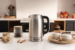 Køkkenmaskiner<KitchenAid Elkedel 1,7 L Silver