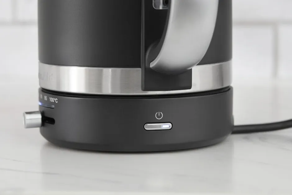 Køkkenmaskiner<KitchenAid Elkedel 1,7 L Red