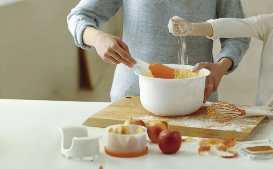 Bageartikler<Fiskars FF DEJSKRABER