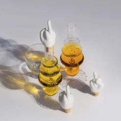 Figurer & Skulpturer<Donkey Flaskeprop - Winediver Fuck Hands
