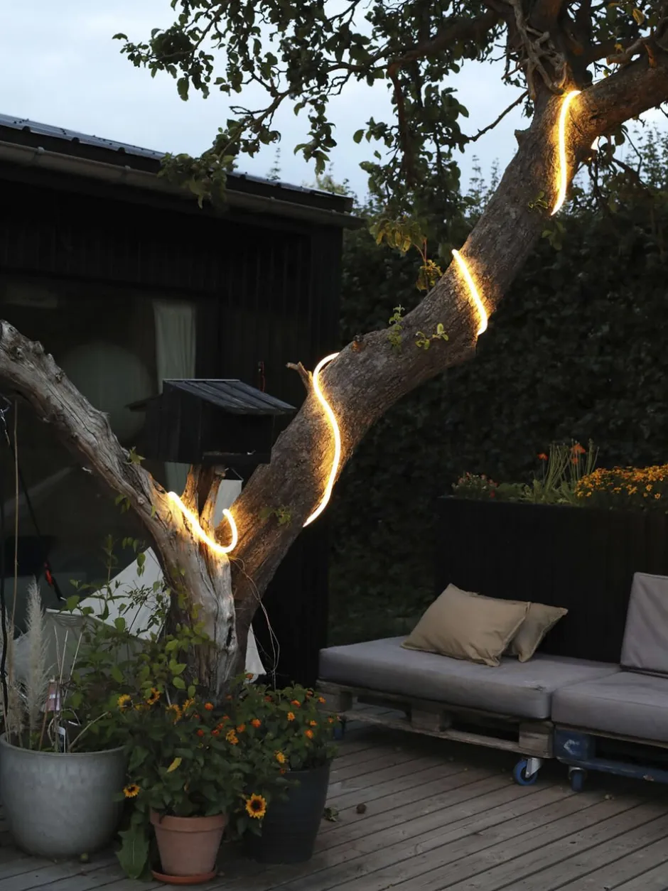 Lyskæder<Studio About Flex tube, 9 m, warm white, 900016W