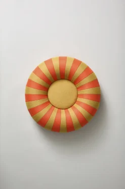 Møbler<Studio About FLOAT, SMALL, OCHRE/RED