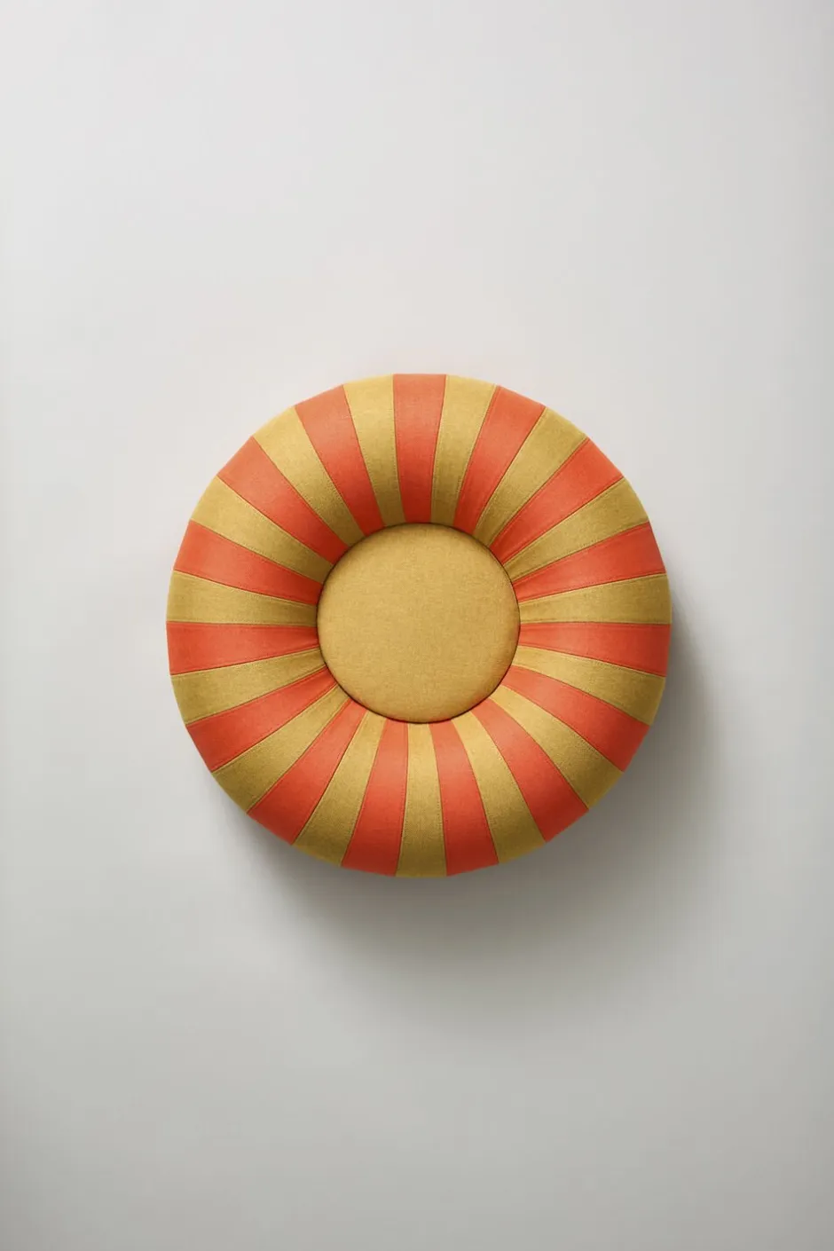 Møbler<Studio About FLOAT, SMALL, OCHRE/RED