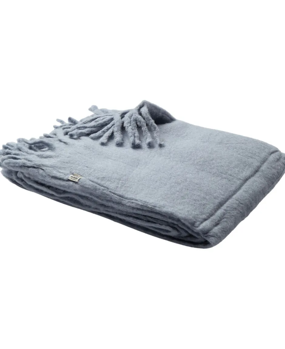 Plaider<Magasin du Nord Collection Fluffy plaid, check plain Lyseblå