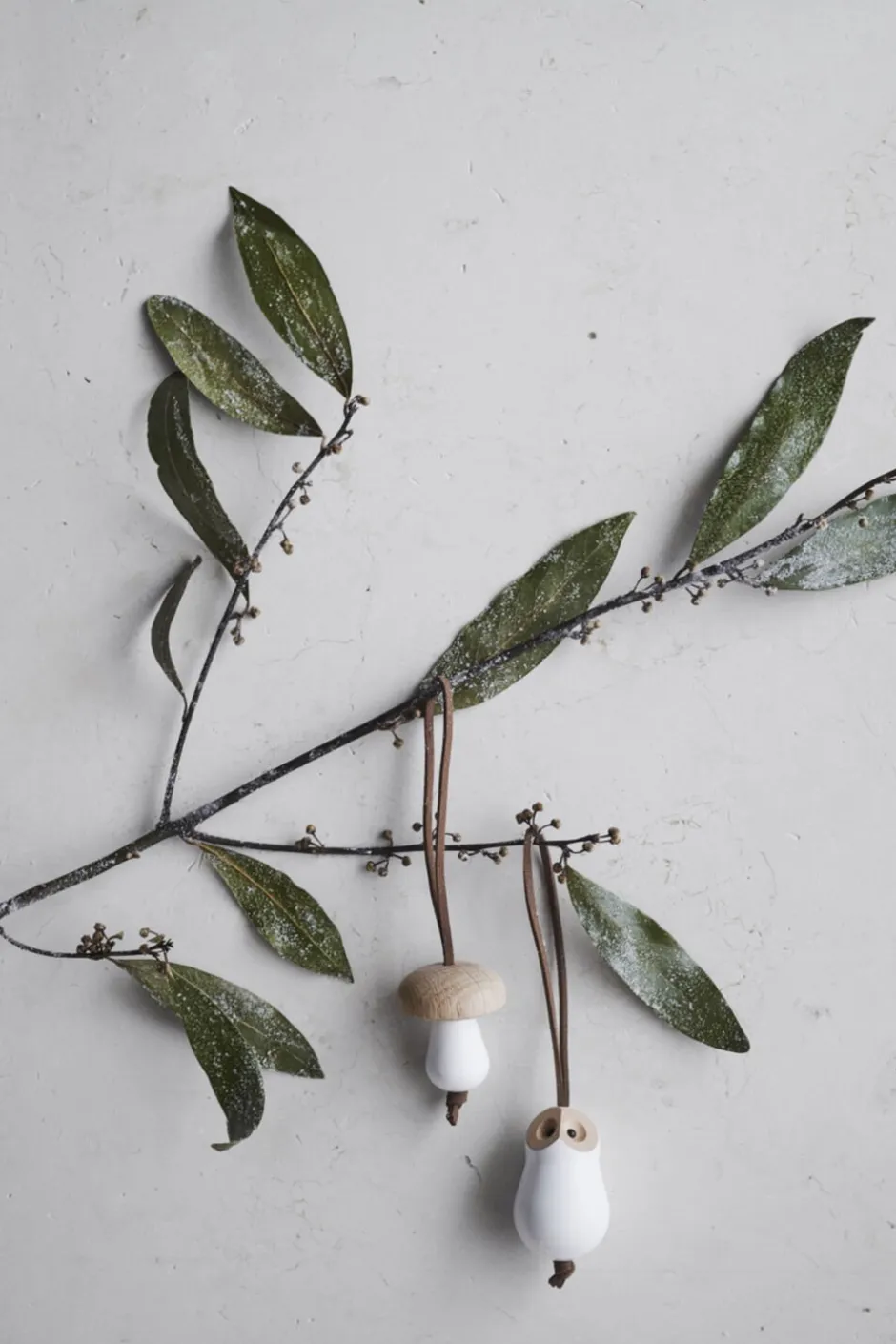 Juletræspynt<Rosendahl Forest Tales Svamp Ø4. 5 cm blank hvid