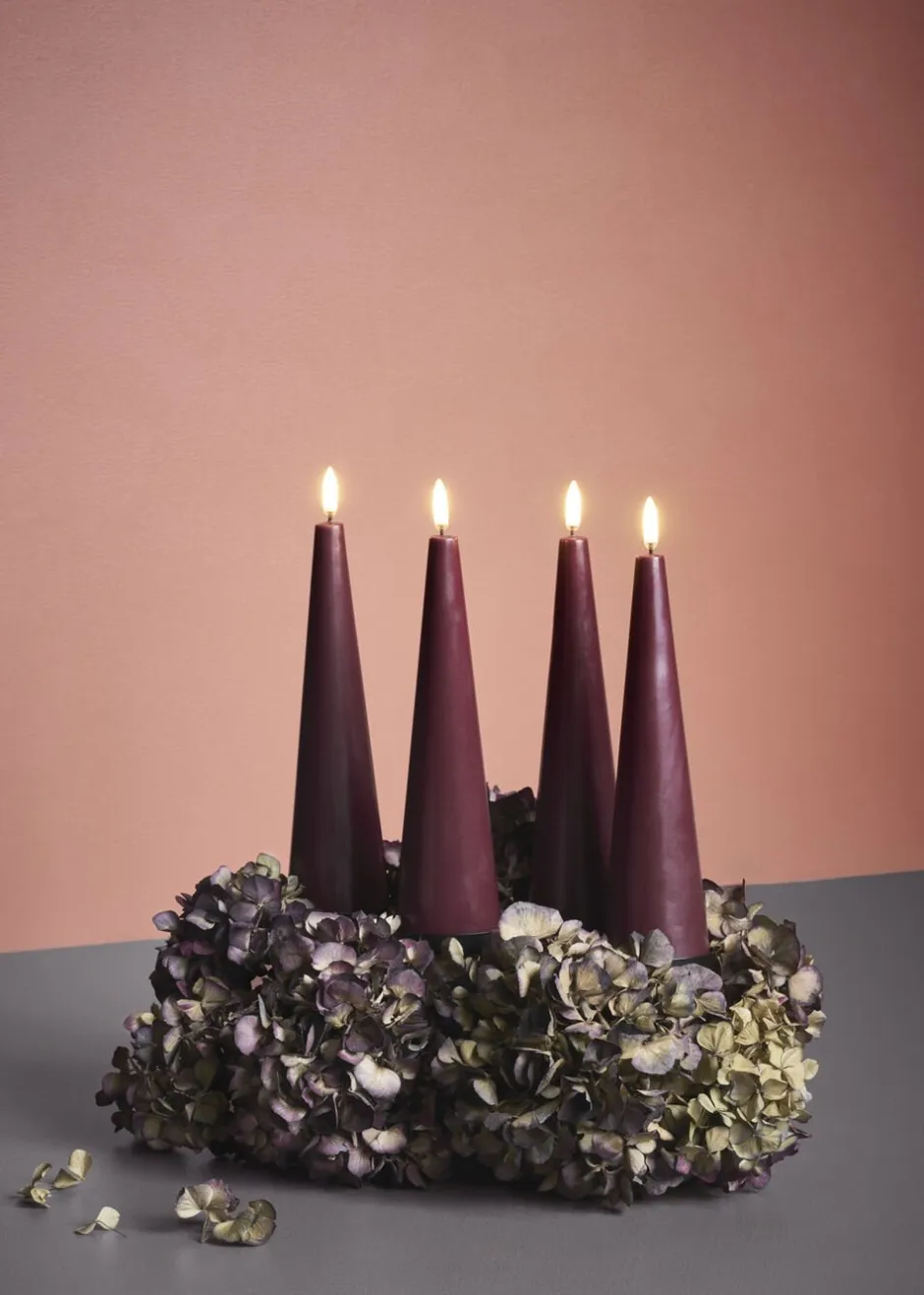 Elektriske Julelys<Uyuni Giftbox w. spike, remote, LED cone candle, Wine red, Smooth,