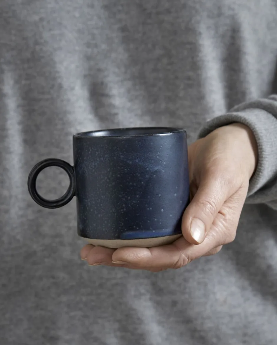 Kopper & Krus<Nordal GRAINY cup w. handle, dark blue