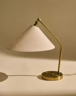 Bordlamper<Gubi Gräshoppa Table Lamp, Fabric Shade, EU Base: Shiny Brass, Sh