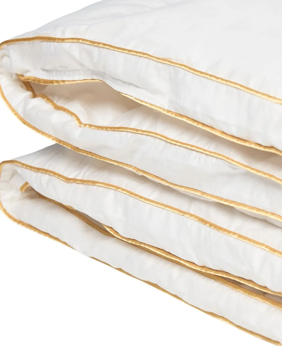 Dyner<Magasin du Nord Collection Guld Moskusdun Dyne - Lun 200x220 cm.