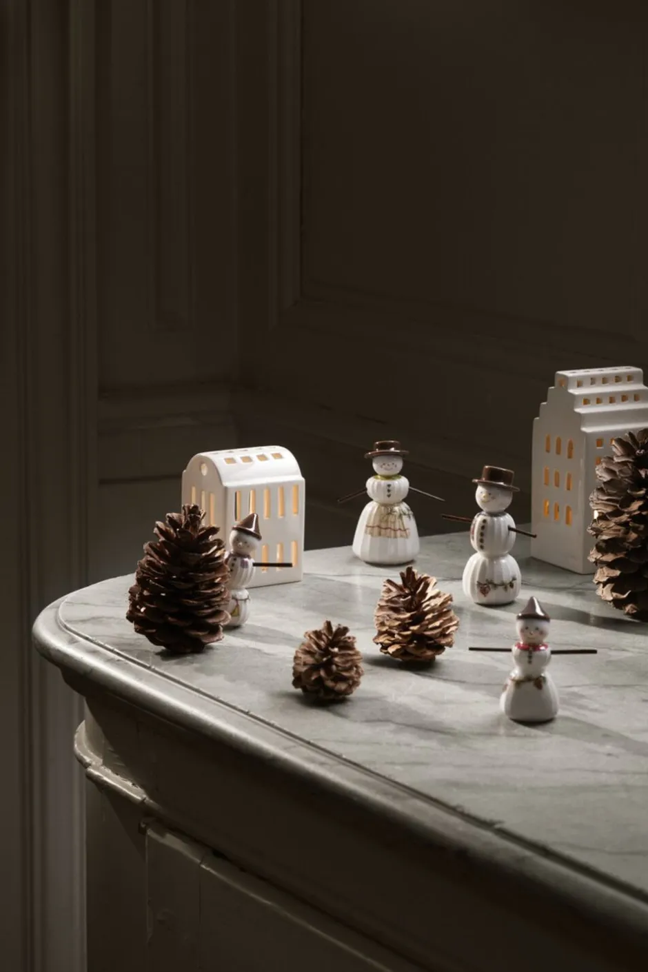 Juletræspynt<Kähler Hammershøi Christmas Snekone hængende H9 hvid m. deko