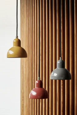Pendler<Fritz Hansen KAISER idell™ 6722-P SMOOTH SLATE