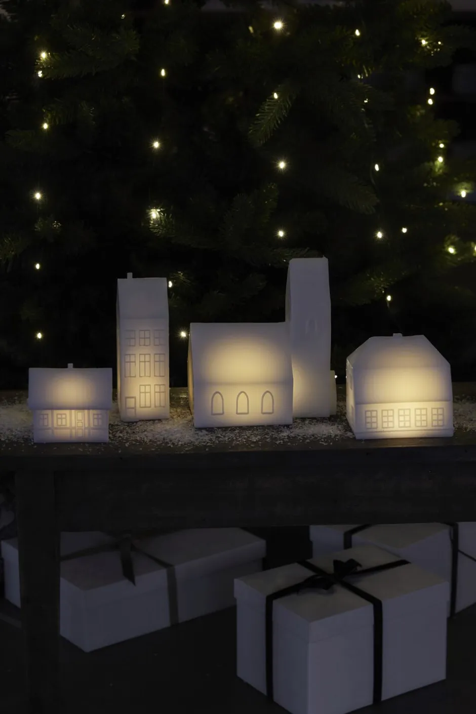 Elektriske Julelys<Sirius København Bindingsværkshus