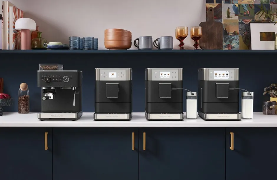 Kaffe & Te<KitchenAid halvautomatisk espressomaskine-5KES6551EBK