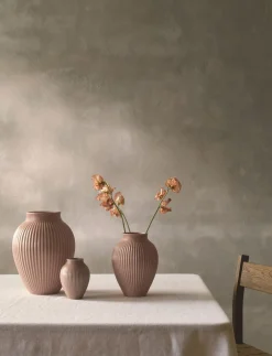 Vaser & Urtepotteskjulere<Knabstrup Keramik Knabstrup vase H 12. 5 cm ripple mat dusty rose