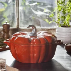 Gryder & Pander<Staub La Cocotte Cocotte 24 cm / 3,25 l, Græskar, Kanel, Støbejern