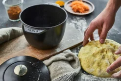 Gryder & Pander<Staub La Cocotte Ris Cocotte 16 cm / 1,75 l, Rund, Sort, Støbejern
