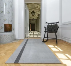 Gulvtæpper<Tica Copenhagen Løber, 90x200 cm, stripe vertical lysegrå/steelgrey