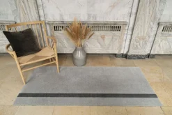 Gulvtæpper<Tica Copenhagen Løber, 90x200 cm, stripe vertical lysegrå/steelgrey