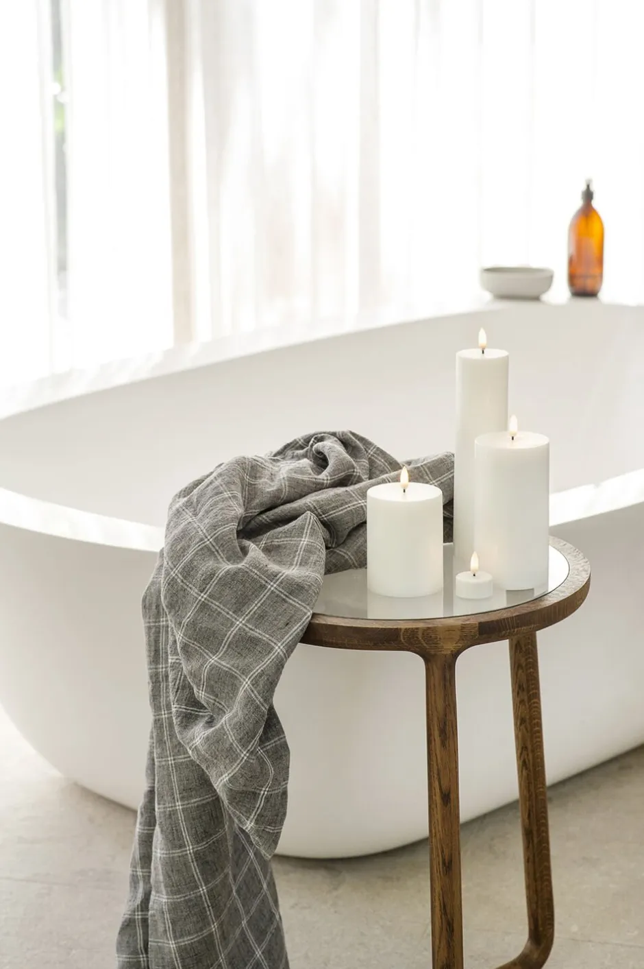 Elektriske Julelys<Uyuni LED Pillar Candle - Nordic White - 5,8 x 22 cm