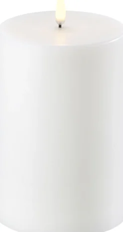 Lys & Lysestager|Elektriske Julelys<Uyuni LED Pillar Candle - Nordic White - 10,1 x 15 cm
