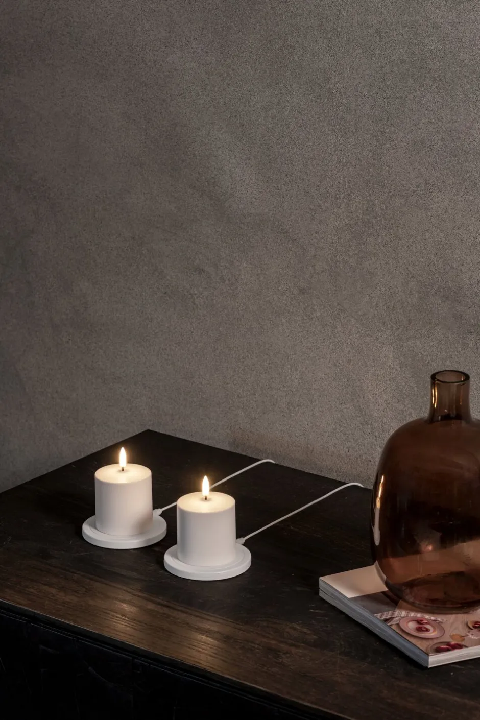 Lys & Lysestager<Uyuni LED rechargeable pillar, White plain, 6,8x6,8 cm