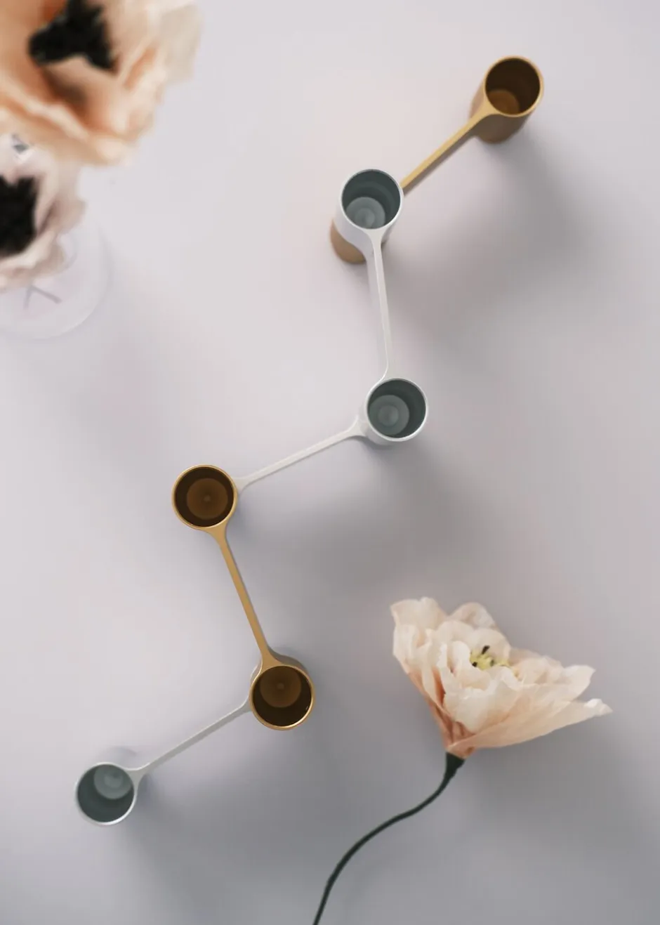 Adventsstager<Studio About LINK, CANDLE HOLDER, POLISHED ALUMINIUM, 11060P