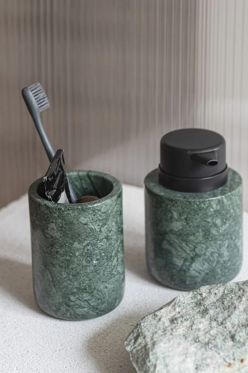 Badeværelsestilbehør<Mette Ditmer MARBLE toothbrush holder