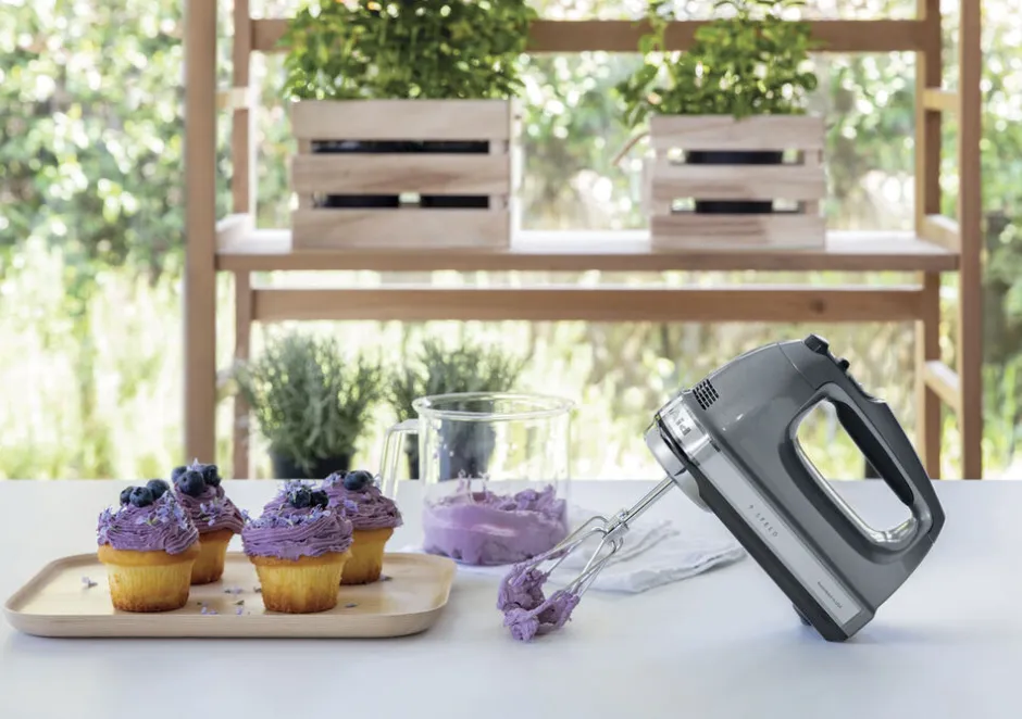 Køkkenmaskiner<KitchenAid Midline Håndmixer, 9 hastigheter Countour silver