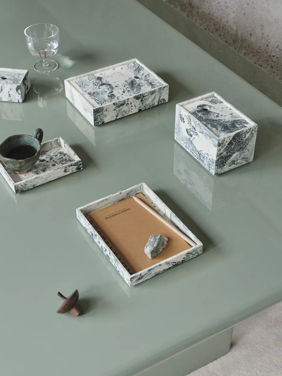 Opbevaring<Ferm Living Mist Box - 7,5 x 10 - Emerald Off-white