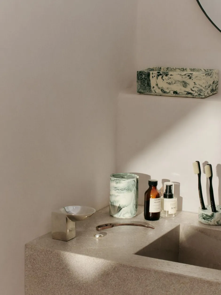 Badeværelsestilbehør<Ferm Living Mist Toothbrush Holder Multi - Emerald Off-white