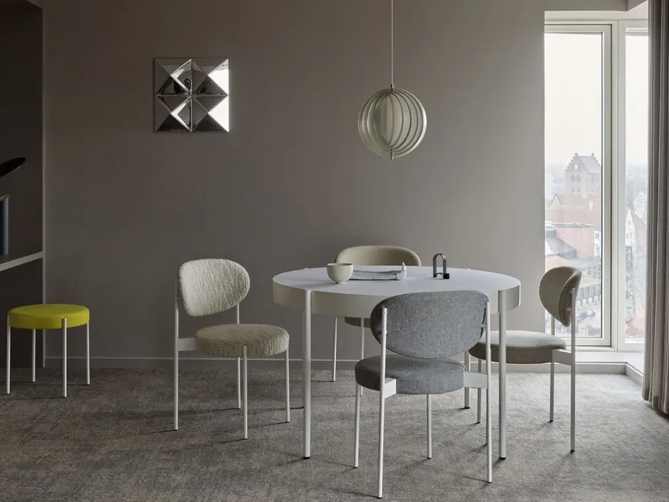 Pendler<Verpan Moon, Pendel White